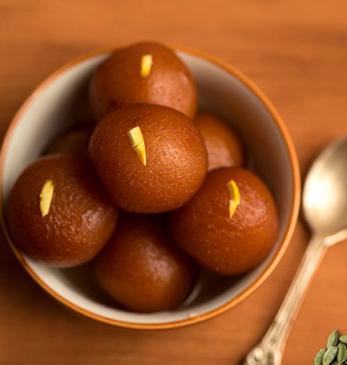 Gulab-Jamun